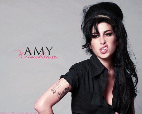 amy-winehouse-wallpaper-11