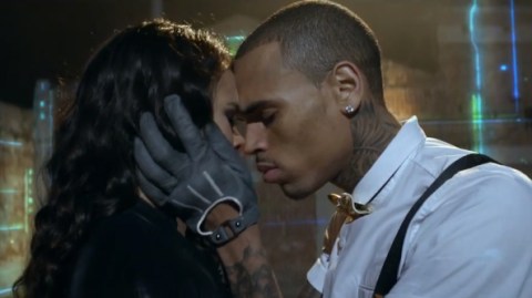 chris-brown-fine-china-thelavalizard